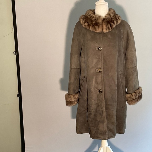 Pellacci Made in USA Charcoal Gray European Sheepskin Coat, Sable Mink Trim - Picture 1 of 16